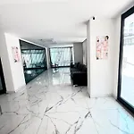 Апартаменти In In The Center By The Sea *