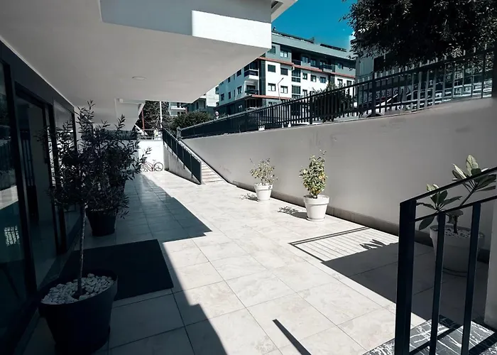 In In The Center By The Sea Apartment