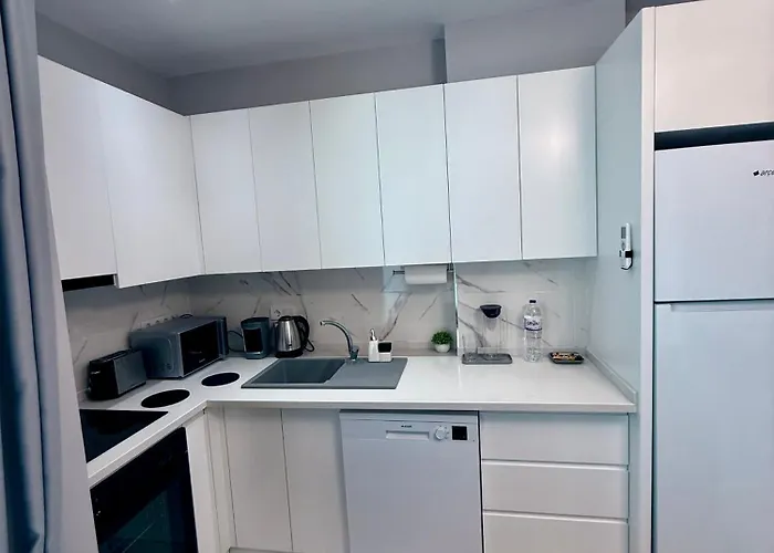 In In The Center By The Sea شقة ألانيا